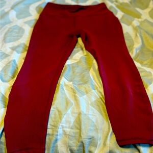 Woman’s size medium leggings color burgundy